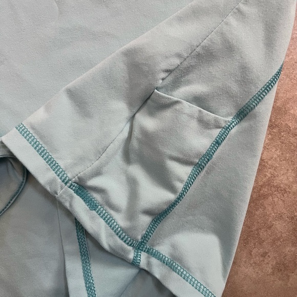 Columbia TITANIUM L Womens Blue Teal Long Sleeve Thumbhole Gym Athletic Top - Picture 8 of 10